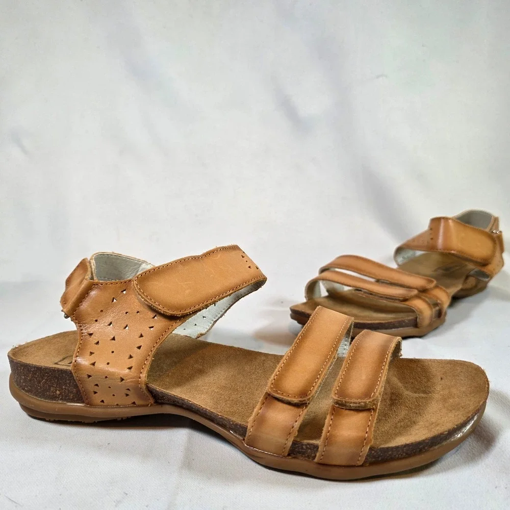 Propet Farrah Sandals Womens‎ 11 4E Extra Wide Tan Leather Adjustable Strap